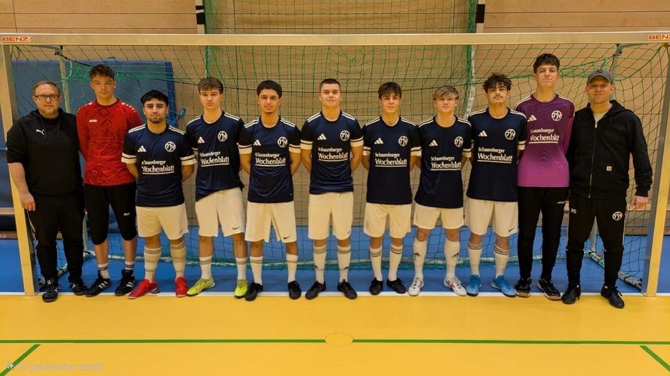 A-Jugendspieler der JSG Nordschaumburg erreichen das Finale des Sparkassen Hallen-Masters